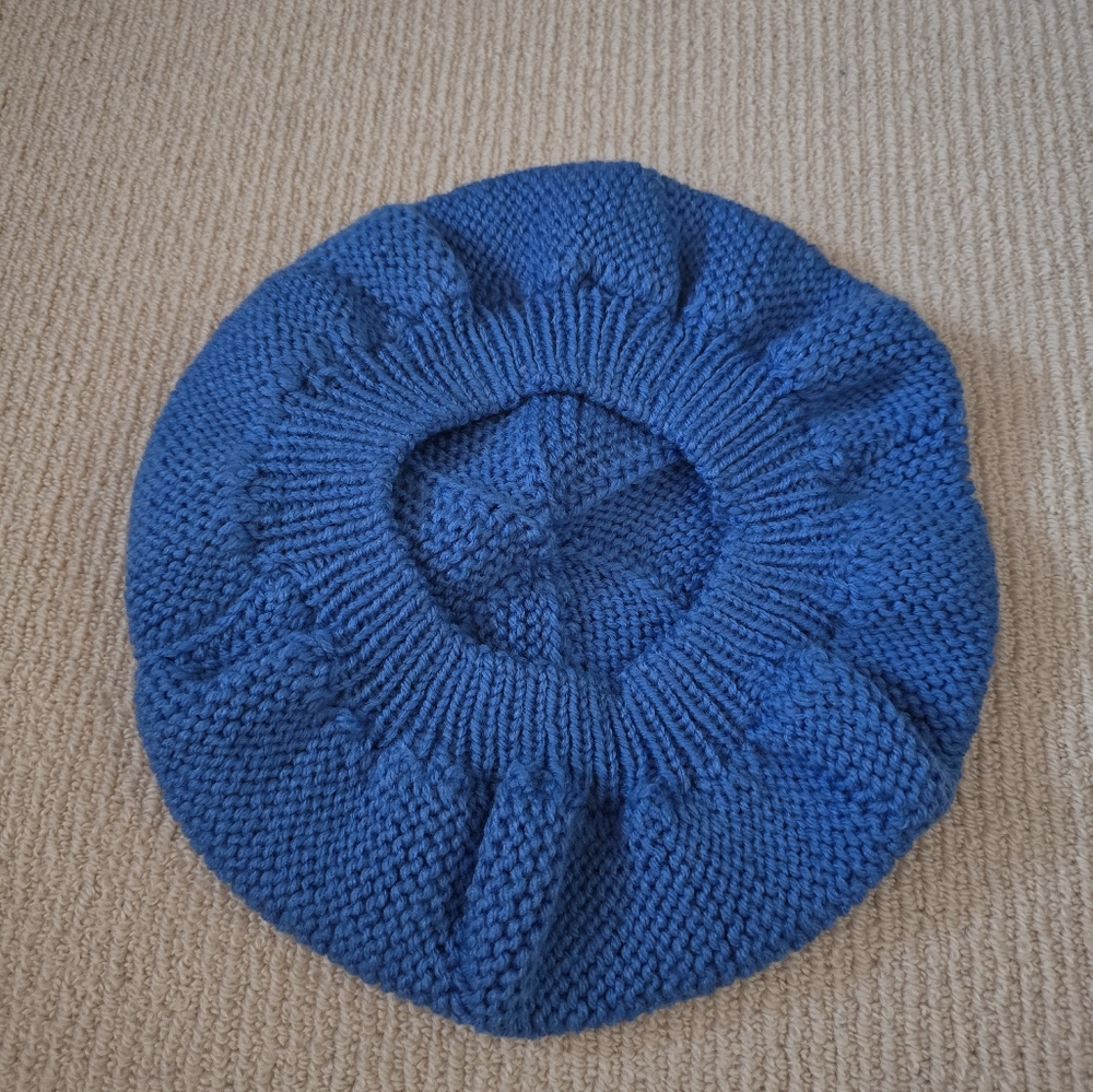 Vintage Granny Knit Blue Beret Hat